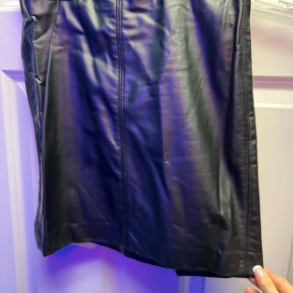 Old navy size 0 regular skirt good condition